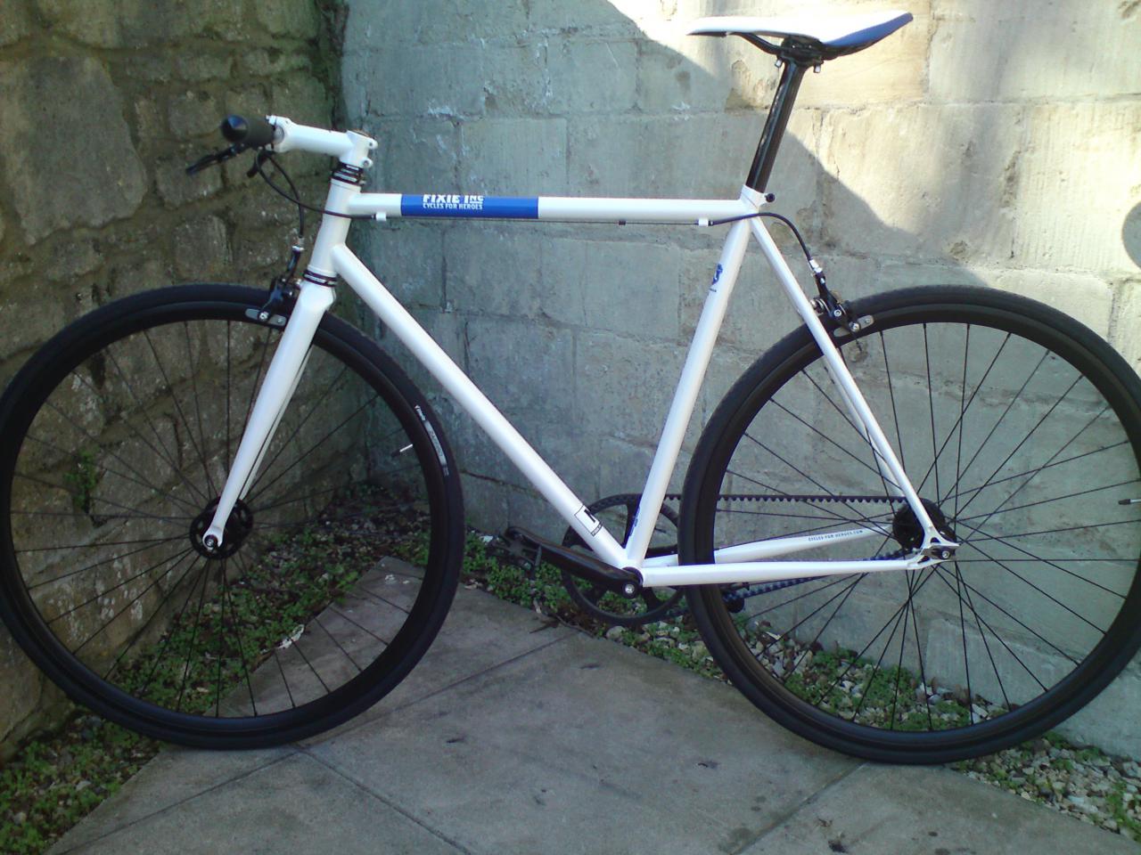 Belt drive clearance fixie